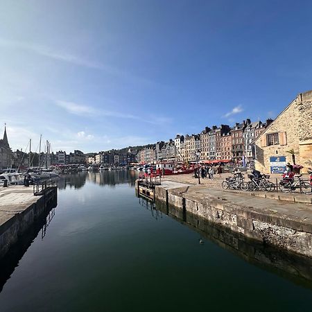 Appartement Les Hirondelles Honfleur Exterior foto